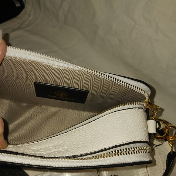 New Tory Burch White Leather Crossbody Purse - Picture 6 of 6